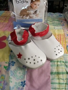 Bobux White & Red Star Soft Leather Baby Shoes W/ankle Straps XL EURO 22 NIP 6.5